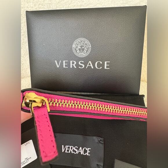 Versace Pink Medusa Women's Small Bag Wallet Keychain - Picture 5 of 7